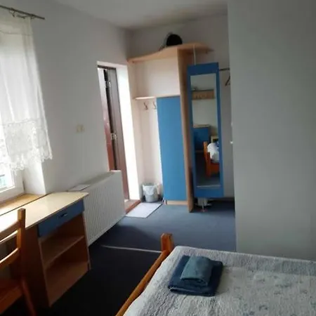 Dom Kacik Privatunterkunft *